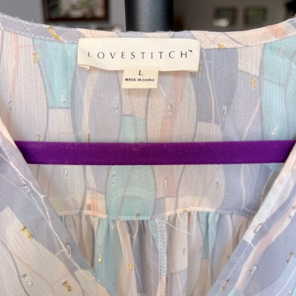 Lovestitch Hi-Lo Pastel with Metallic Thread Blouse Size Large (loose fitting) - Picture 7 of 15